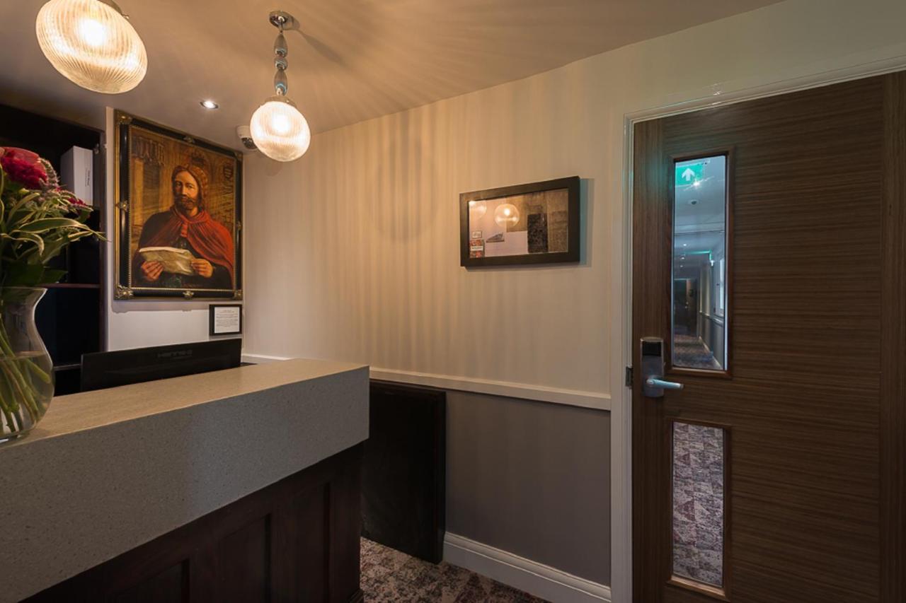 Admiral Of The Humber Wetherspoon Kingston upon Hull Esterno foto